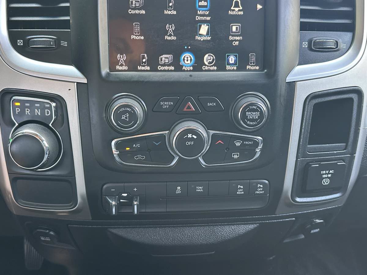 Used 2016 RAM 1500 Big Horn RWD image 29