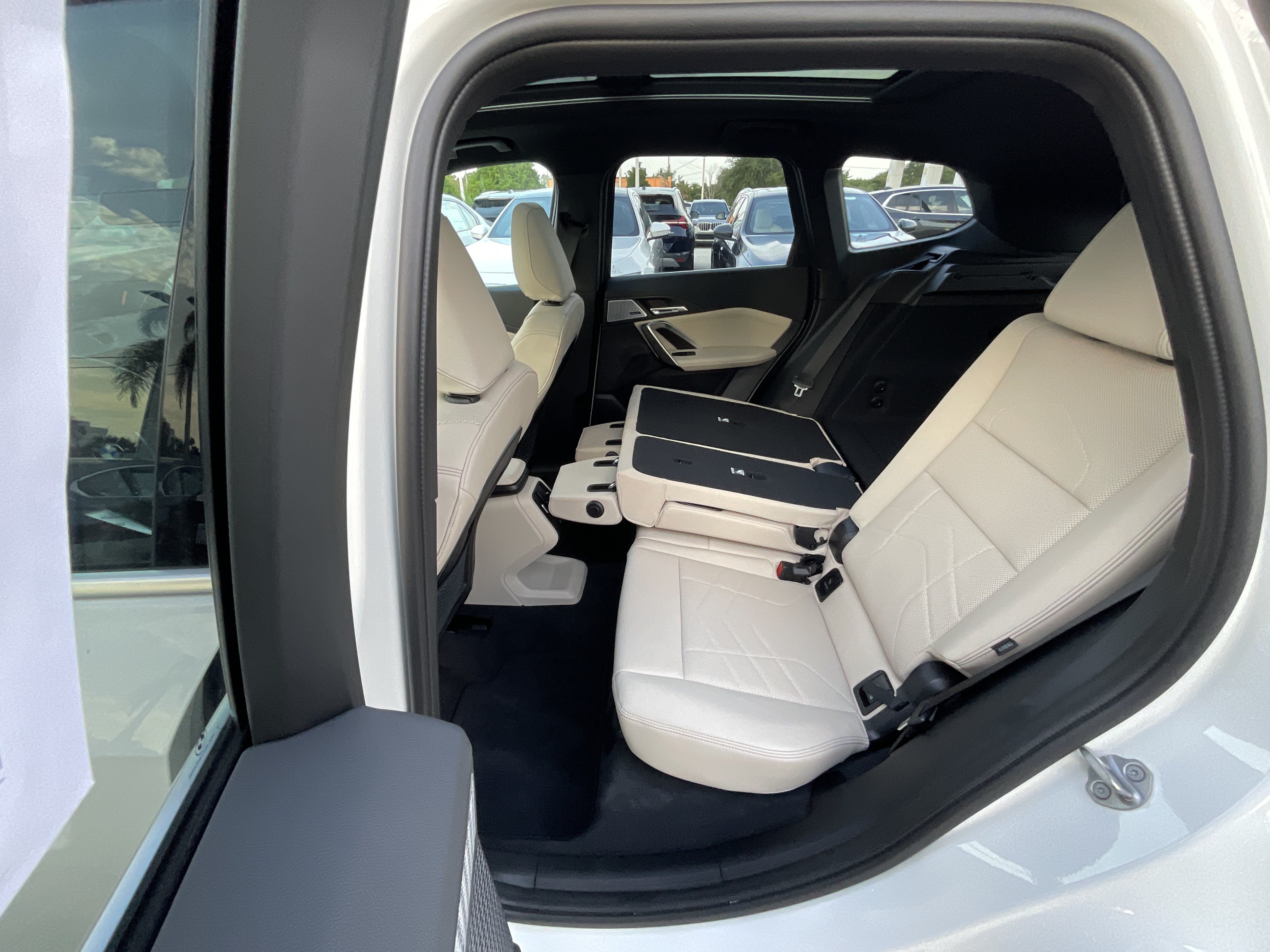 Used 2024 BMW X1 xDrive28i w/ Convenience Package AWD/4WD image 27