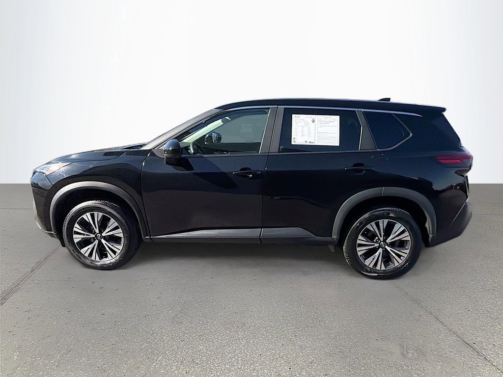 Used 2023 Nissan Rogue SV image 8