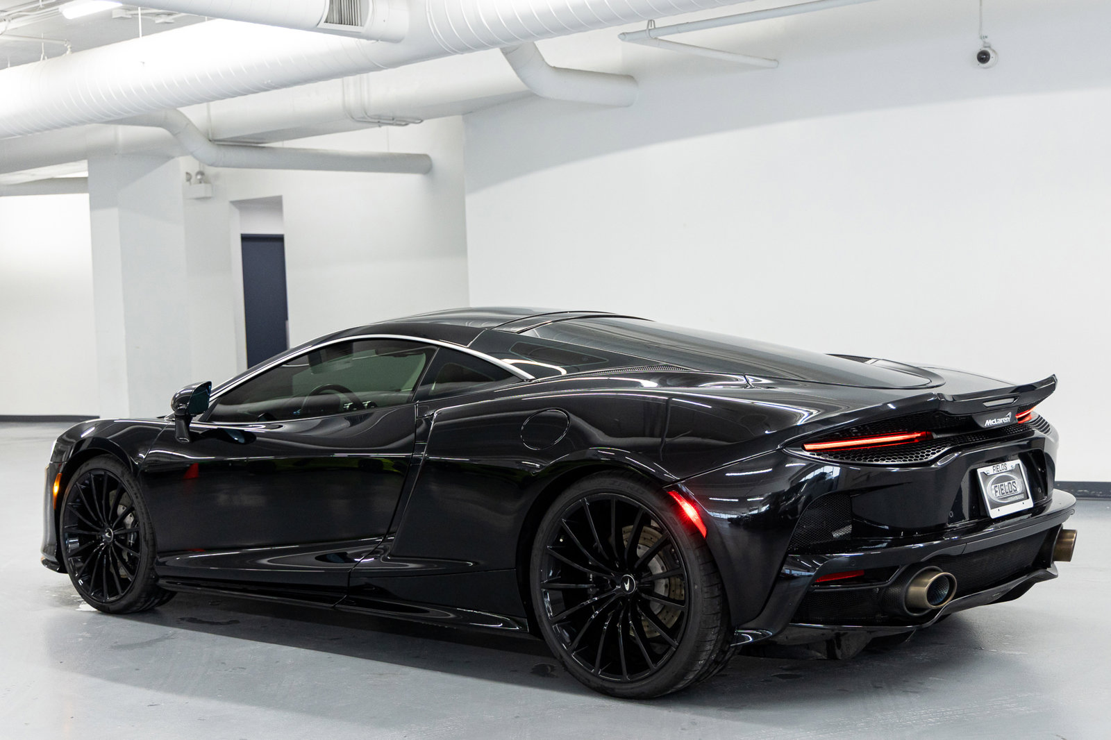 Used 2020 McLaren GT image 4