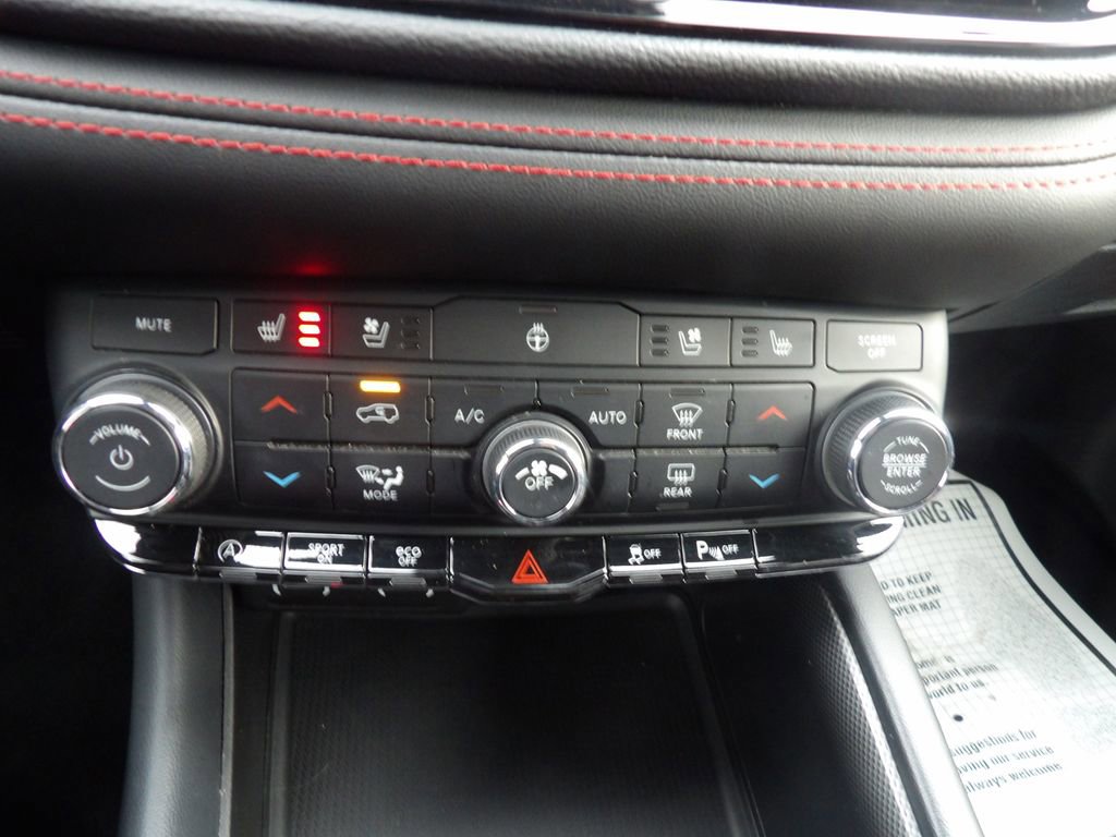Used 2023 Dodge Durango GT image 18
