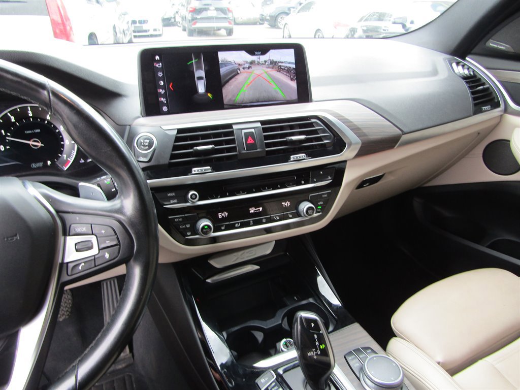 Used 2018 BMW X3 xDrive30i w/ Premium Package image 11
