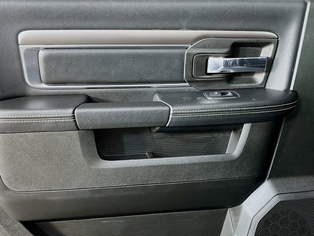 Used 2021 RAM 1500 Classic Warlock image 29