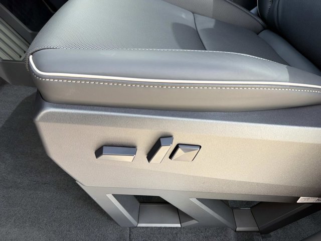 Used 2024 Tesla Cybertruck Cyberbeast AWD/4WD image 13