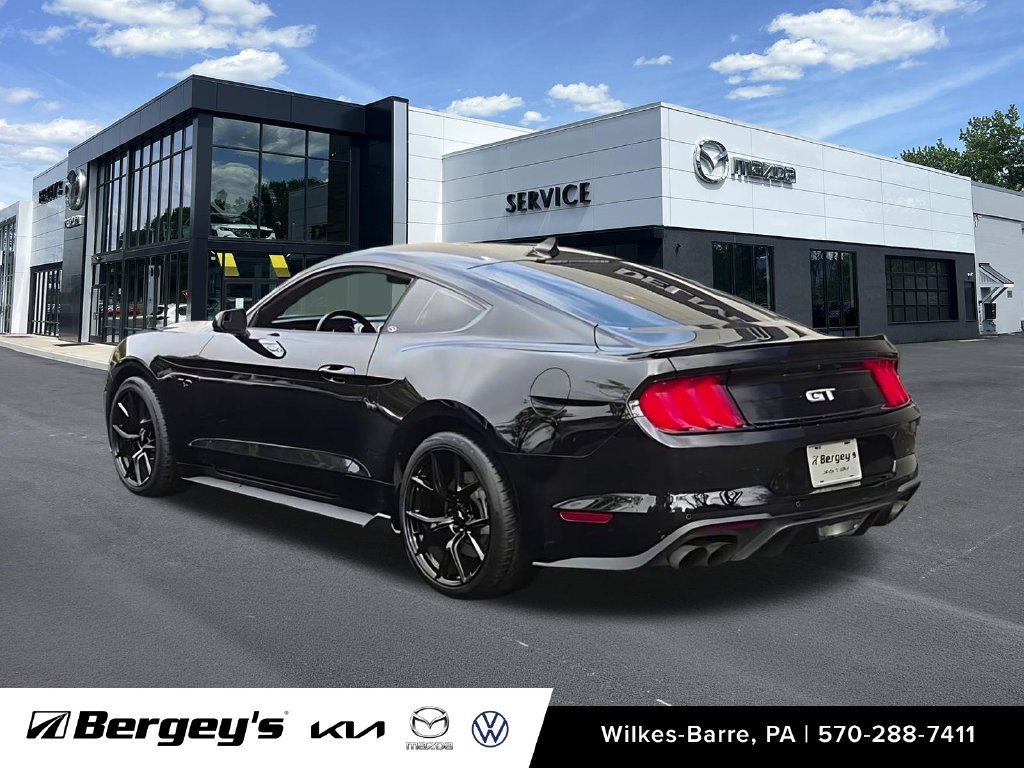 Used 2020 Ford Mustang GT RWD image 8