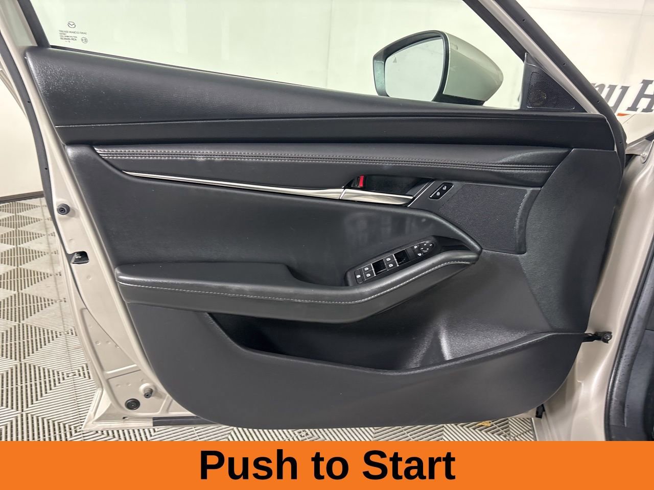 Used 2025 MAZDA MAZDA3 s image 8