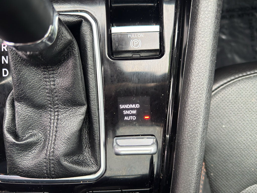 Used 2023 Jeep Compass Limited w/ Elite Group AWD/4WD image 26