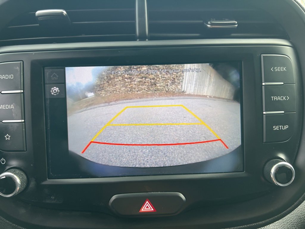 Certified 2022 Kia Soul LX w/ Technology Package image 19