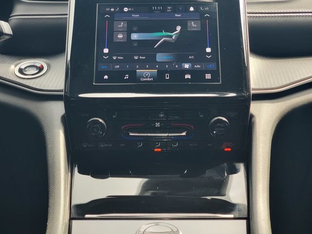 Certified 2024 Jeep Grand Cherokee L Laredo AWD/4WD image 28