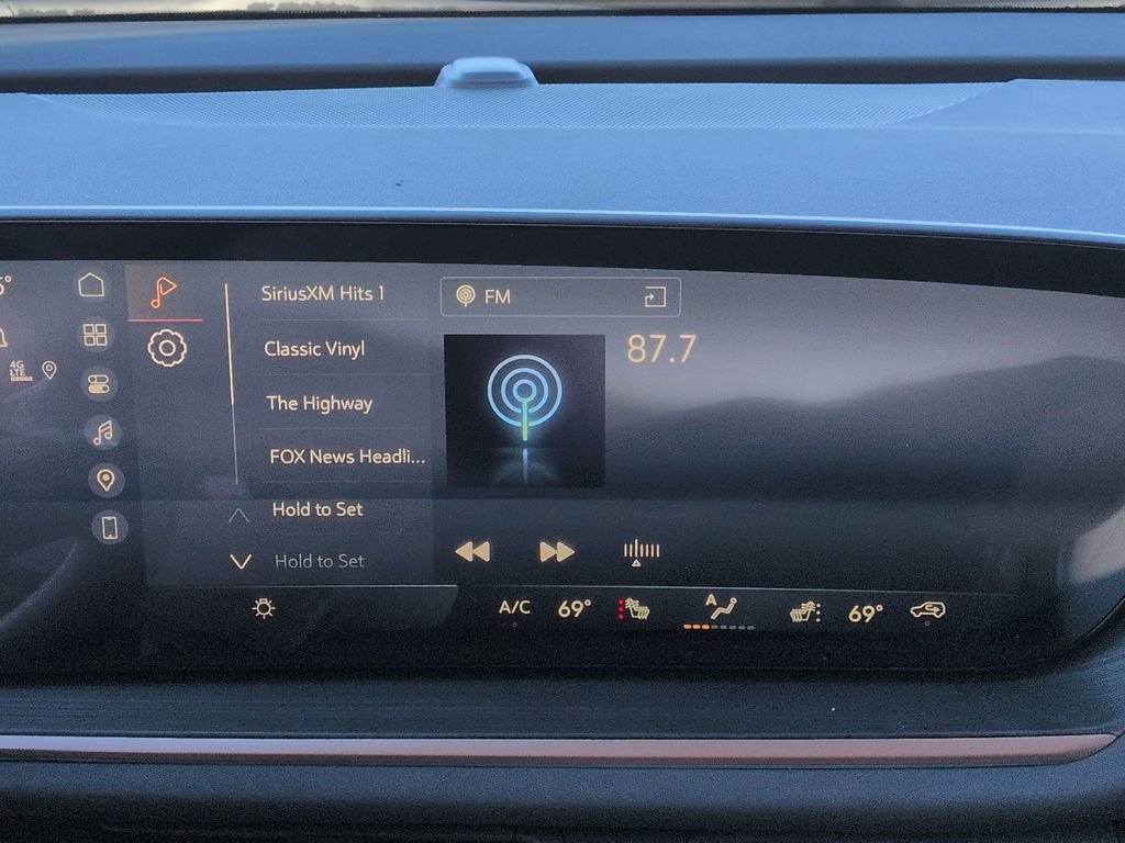 New 2026 Buick Envision Sport Touring AWD/4WD image 11