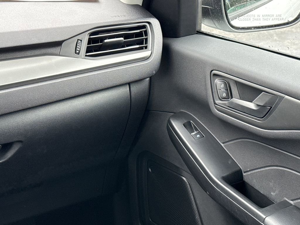Certified 2025 Ford Escape Active image 15