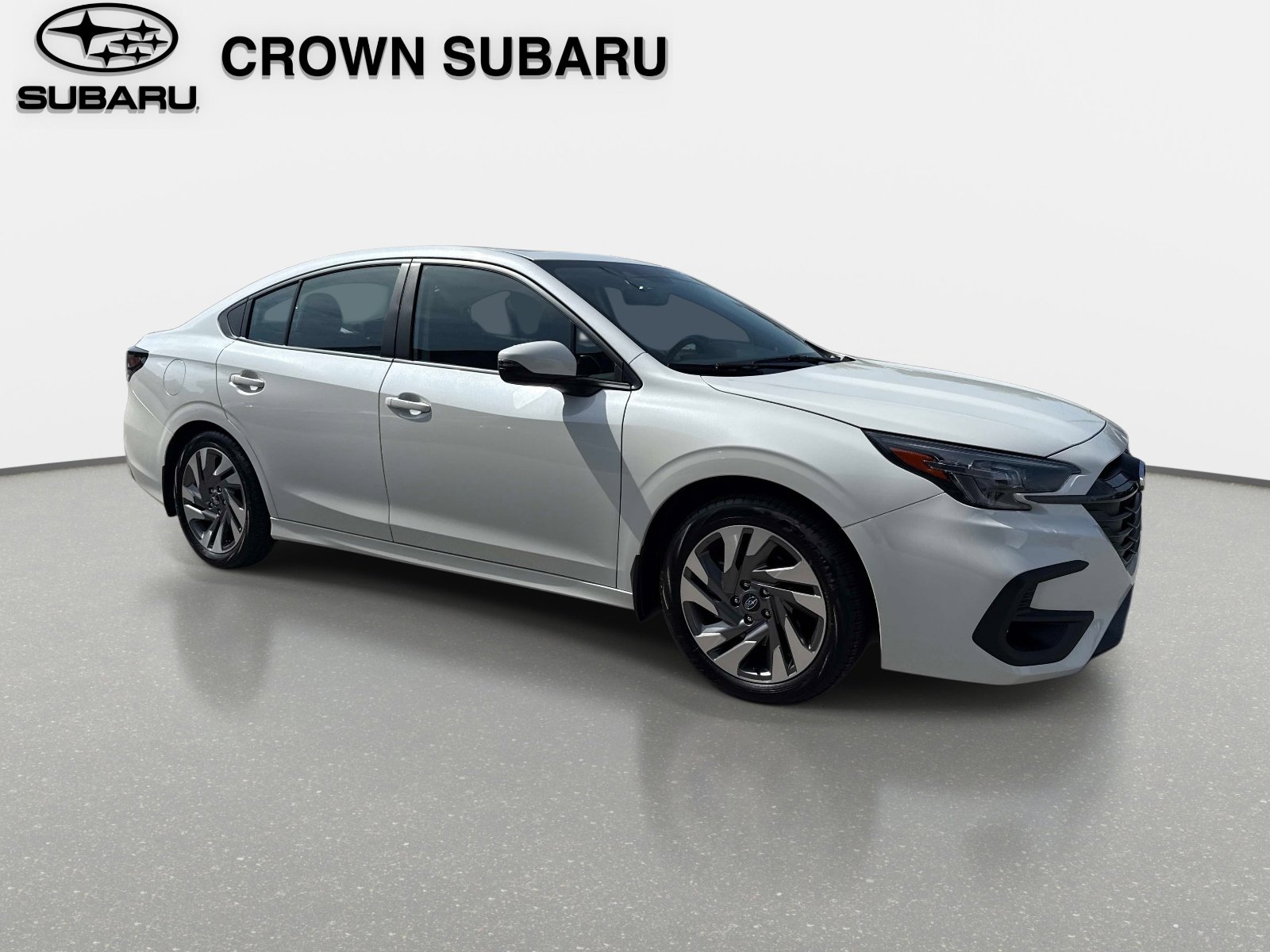 Used 2025 Subaru Legacy Limited w/ Popular Package #3 AWD/4WD image 2