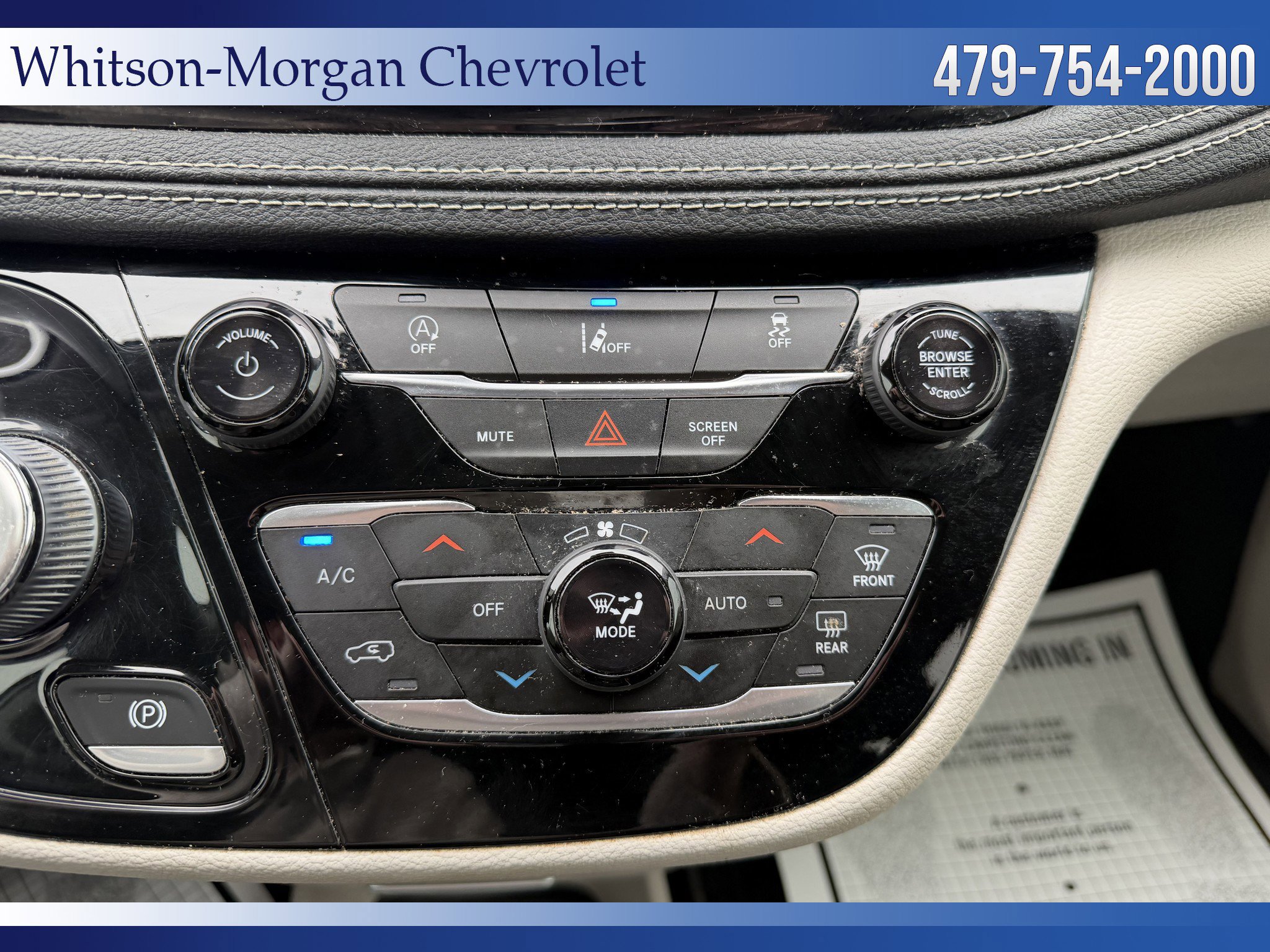Used 2022 Chrysler Pacifica Touring-L FWD image 31
