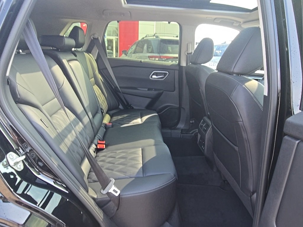 New 2026 Nissan Rogue Platinum w/ Platinum Premium Package image 31