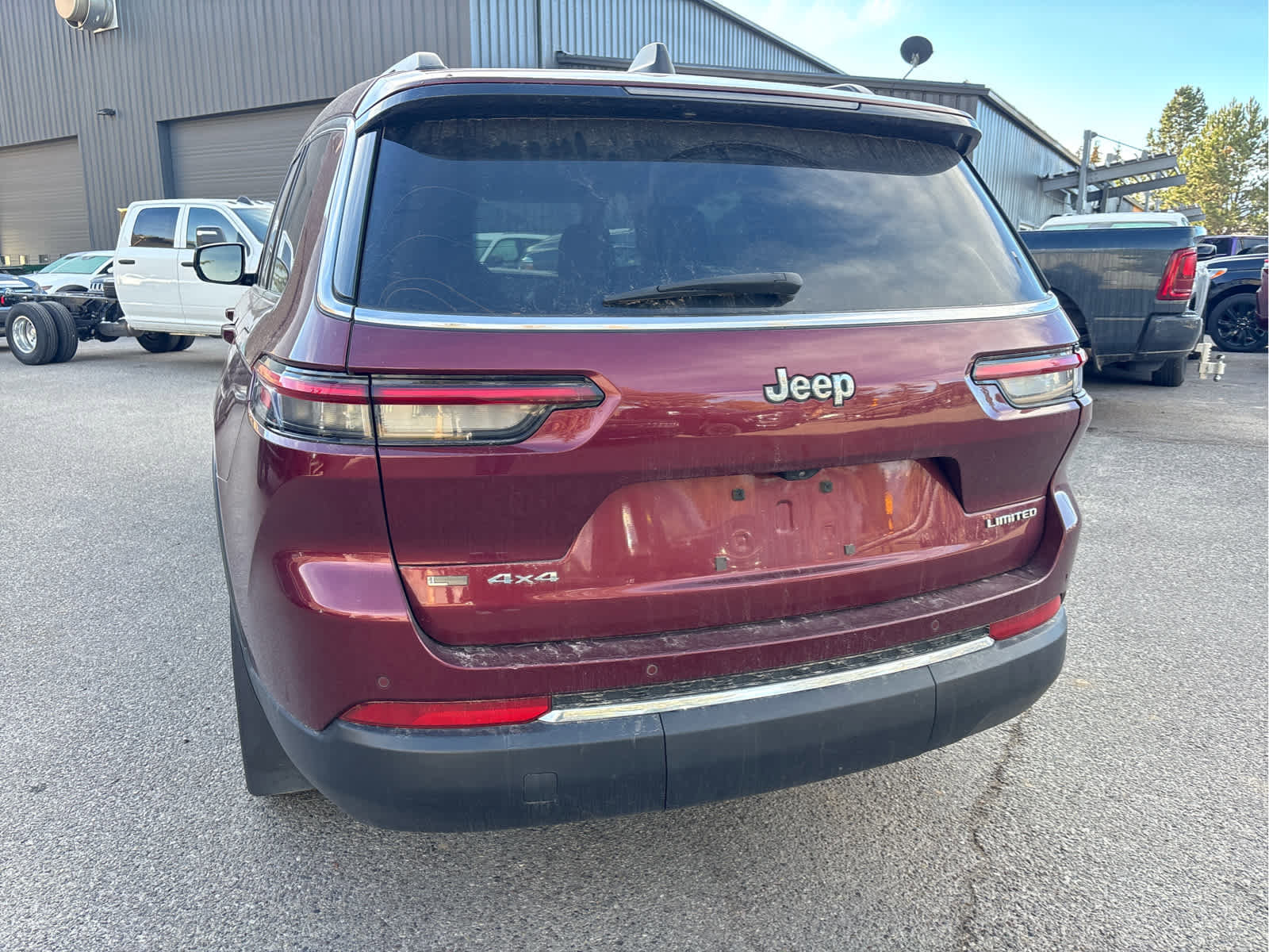 Used 2022 Jeep Grand Cherokee L Limited image 6