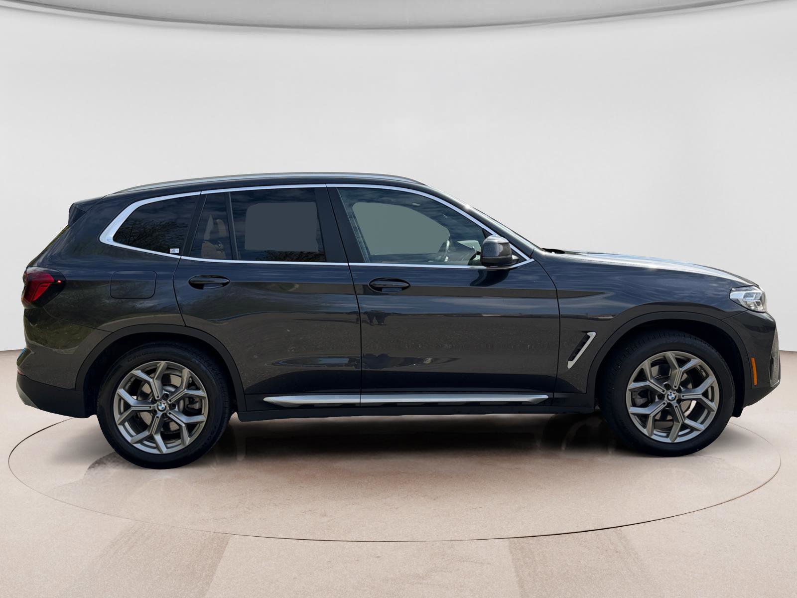 Used 2022 BMW X3 xDrive30i w/ Convenience Package image 6