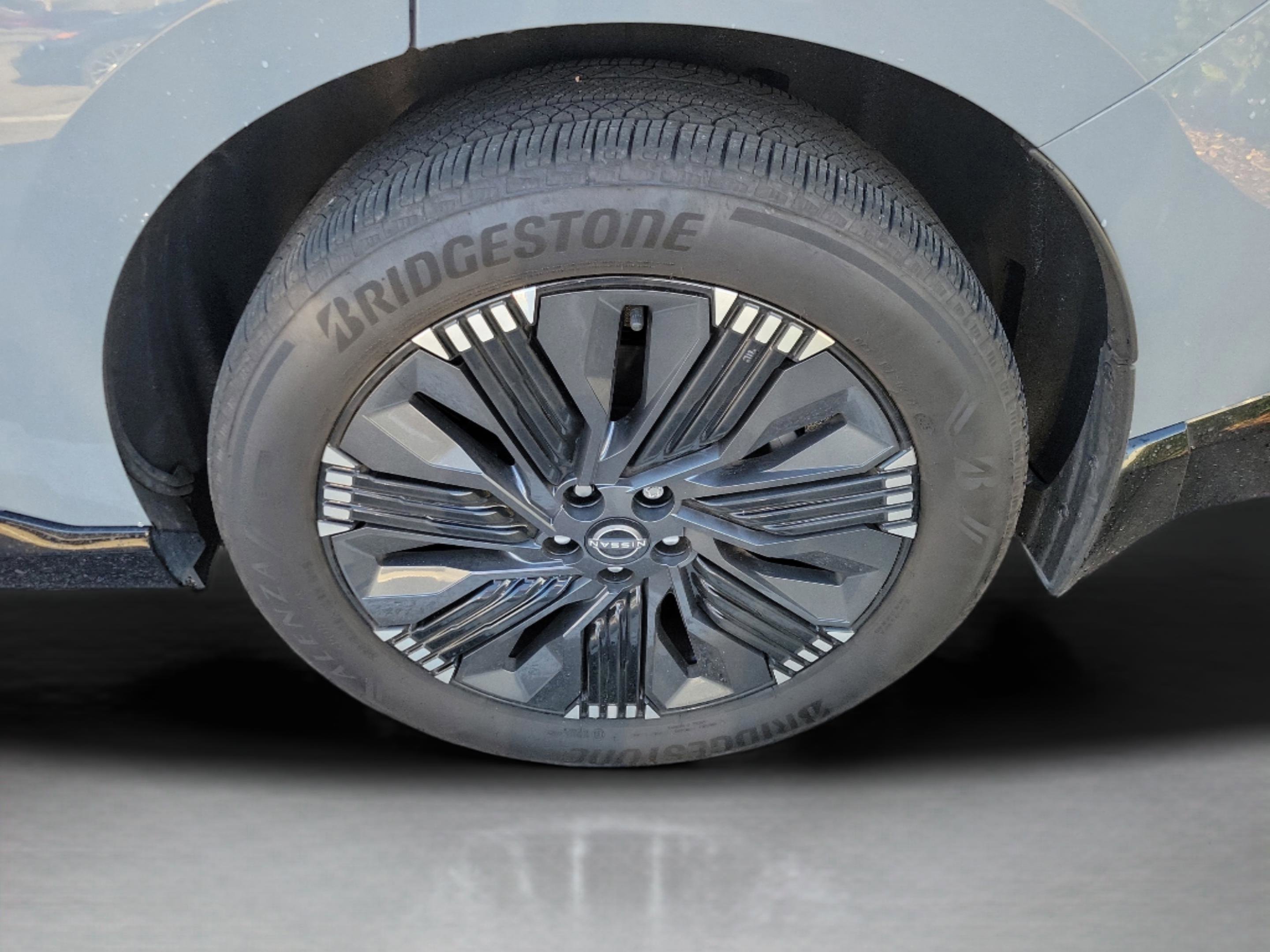 Used 2025 Nissan Murano Platinum w/ Cargo Package image 31