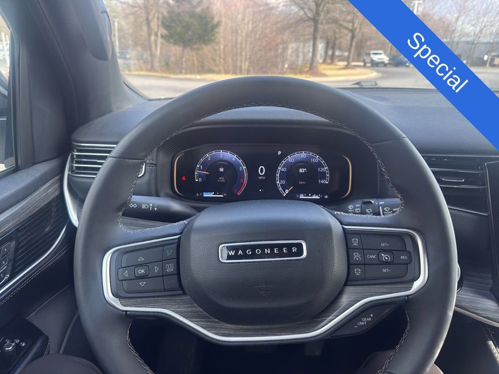 Used 2024 Jeep Wagoneer Series II image 13