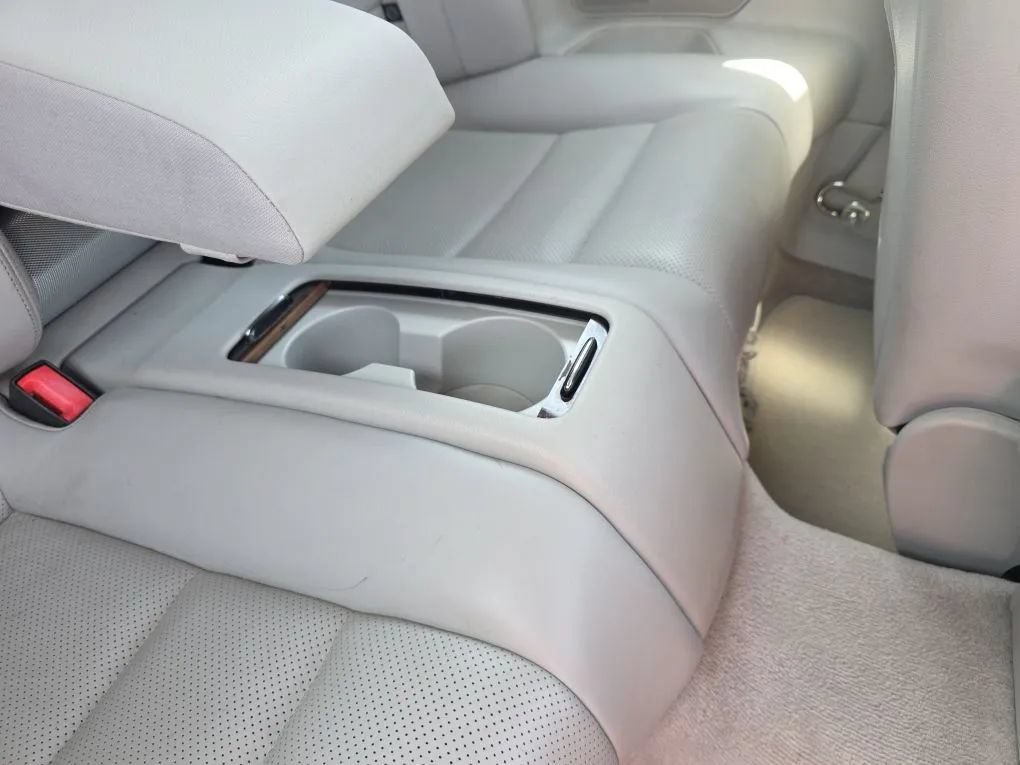 Used 2011 Mercedes-Benz E 550 Cabriolet w/ Premium 2 Pkg image 42
