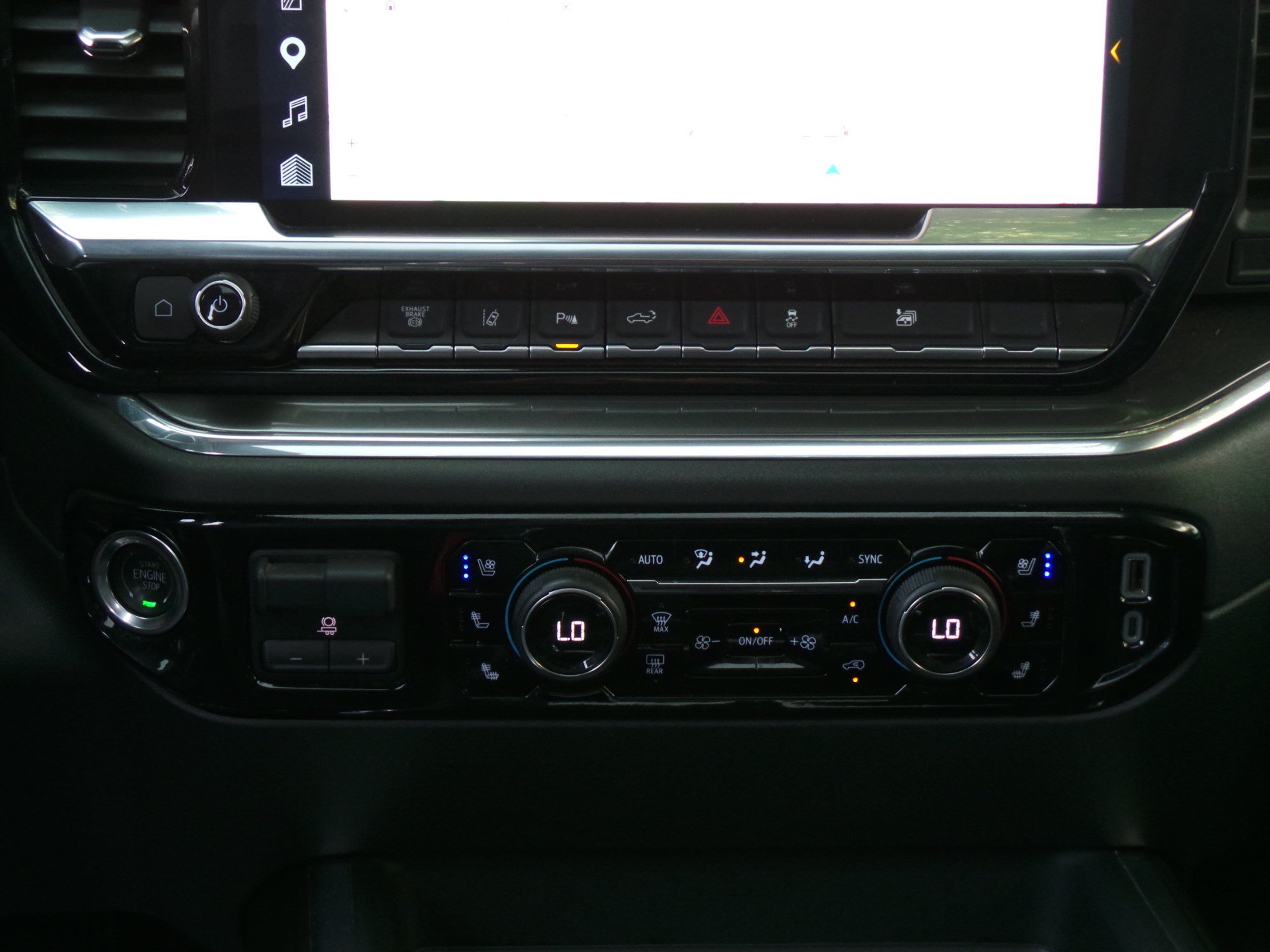 Used 2025 Chevrolet Silverado 3500 High Country w/ High Country Premium Package AWD/4WD image 44