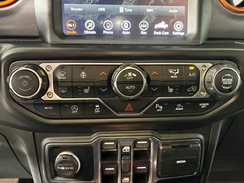 Used 2021 Jeep Gladiator Mojave AWD/4WD image 17