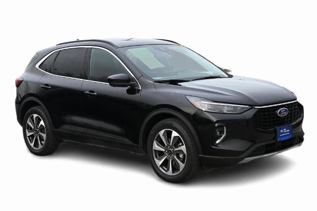 Certified 2023 Ford Escape Platinum image 3