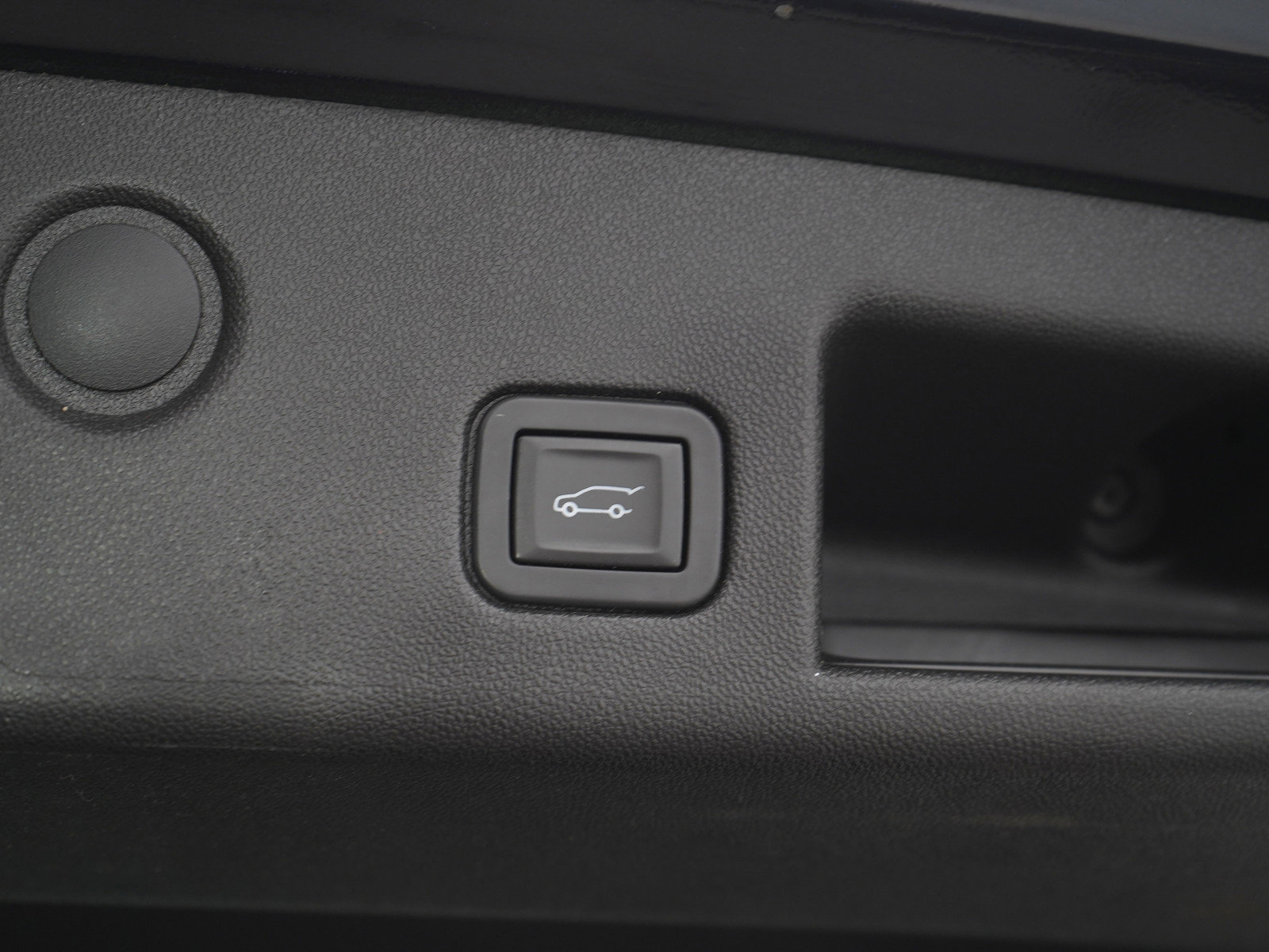 Used 2020 Chevrolet Equinox LT image 11