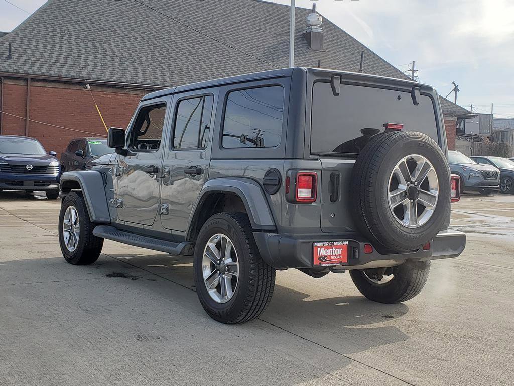 Used 2018 Jeep Wrangler Unlimited Sahara w/ Cold Weather Group image 5