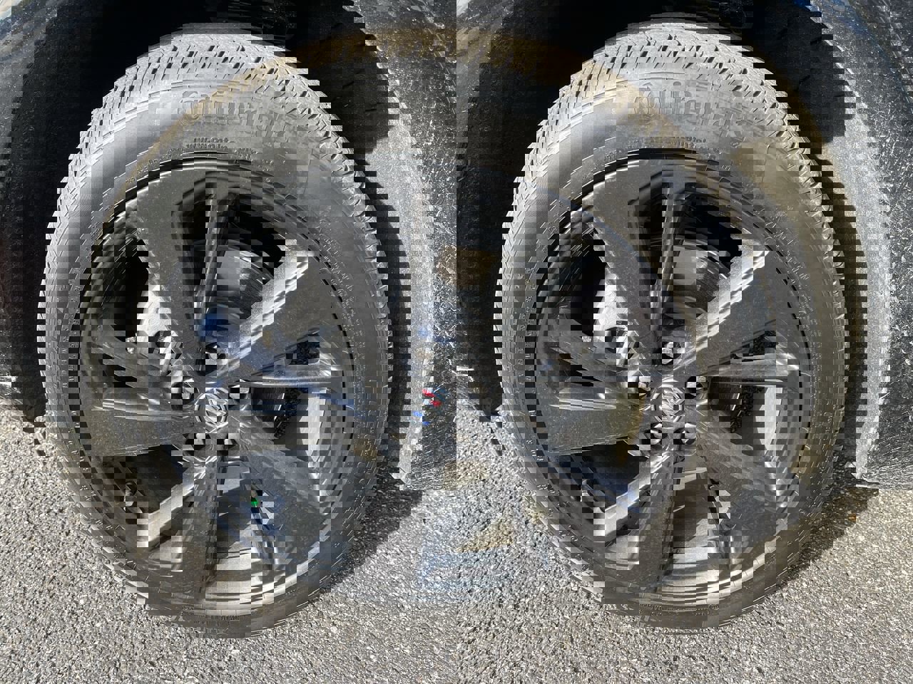 Certified 2023 Buick Envision Essence w/ Sport Touring Package image 32