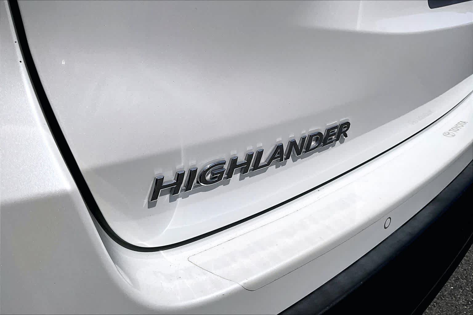 Used 2019 Toyota Highlander Limited Platinum FWD image 9