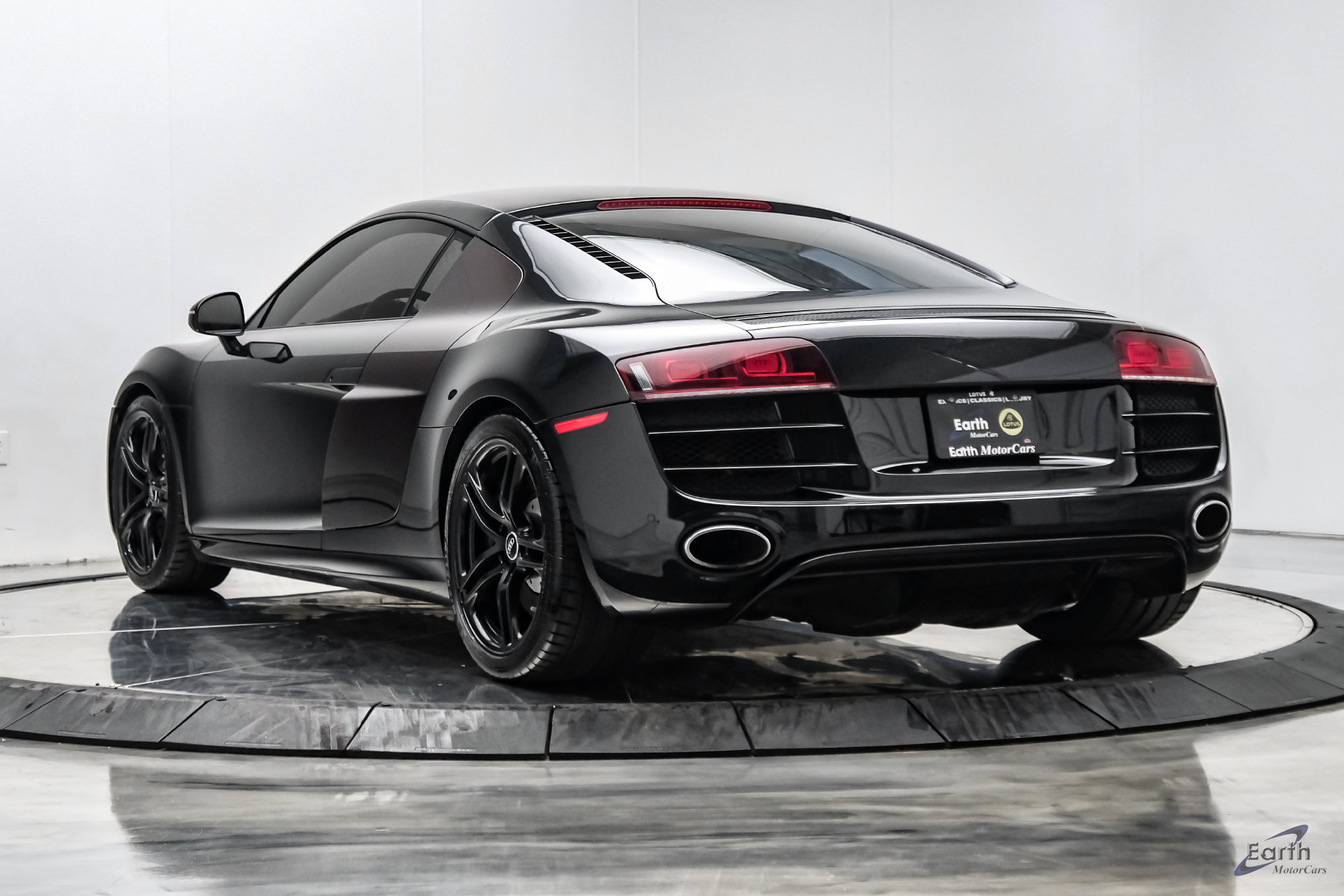 Used 2011 Audi R8 V10 AWD/4WD image 13