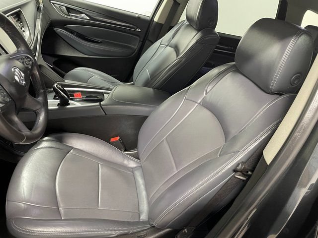 Used 2018 Buick Enclave Essence w/ Trailering Package AWD/4WD image 12