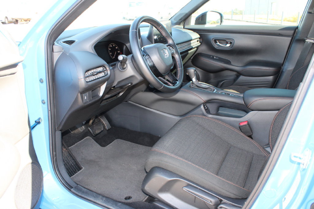 Used 2026 Honda HR-V Sport image 11