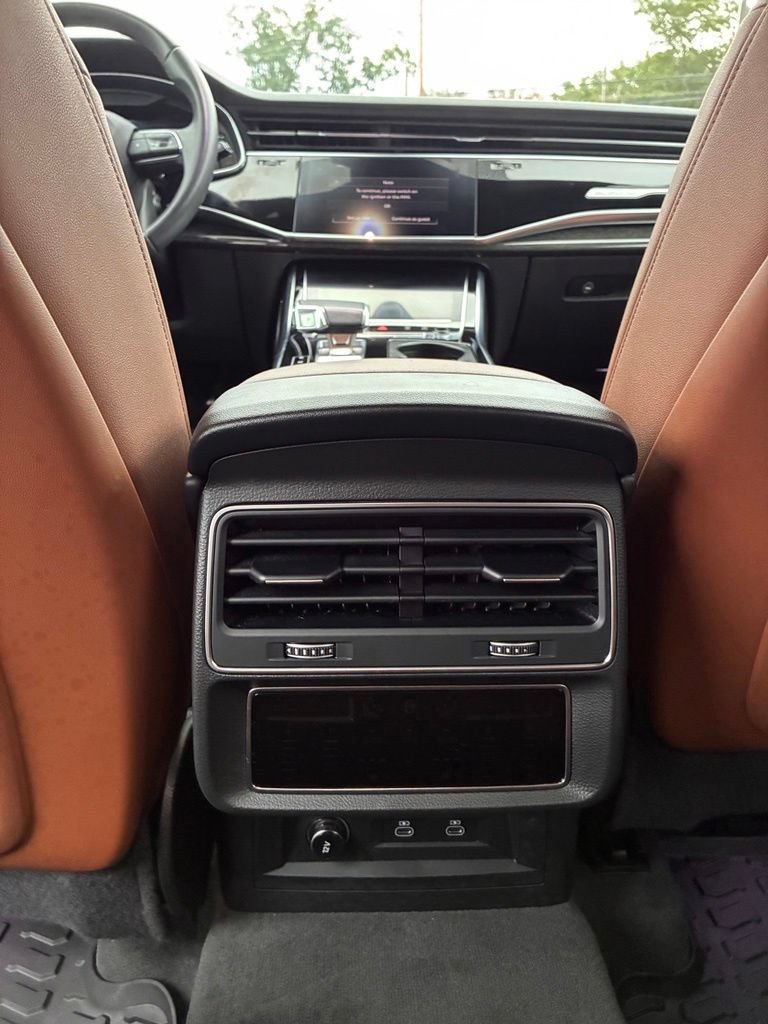 Used 2023 Audi Q8 Prestige w/ Prestige Package AWD/4WD image 19