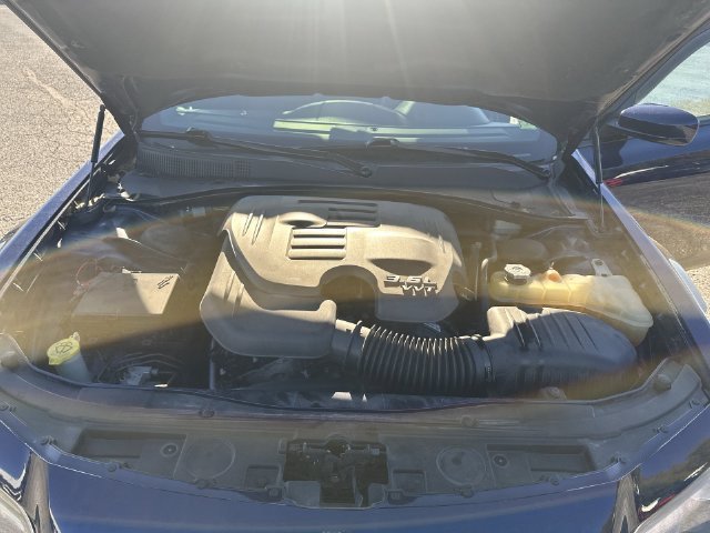Used 2015 Chrysler 300 S AWD/4WD image 27