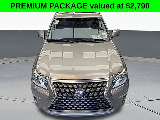 Used 2020 Lexus GX 460 Premium w/ Premium Package image 2