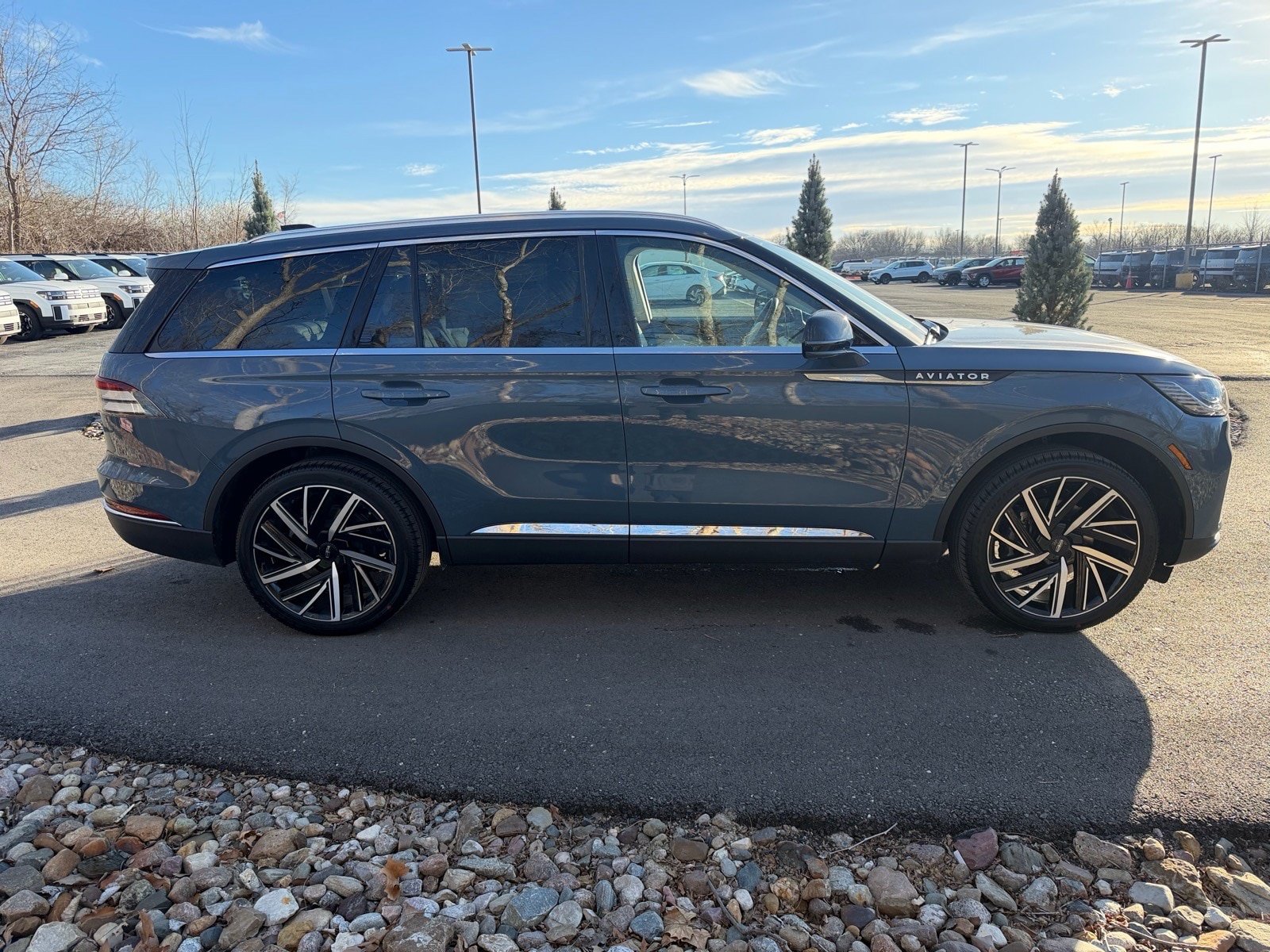 New 2026 Lincoln Aviator Reserve AWD/4WD image 6