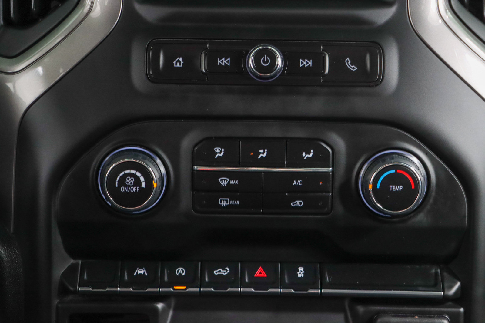 Used 2024 Chevrolet Silverado 1500 Custom AWD/4WD image 19