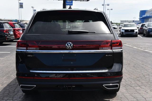 New 2026 Volkswagen Atlas SEL image 6