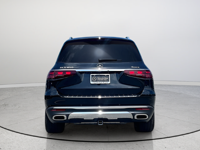 Used 2025 Mercedes-Benz GLS 450 4MATIC image 4