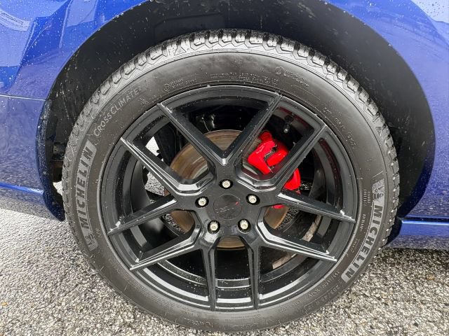 Used 2013 Ford Mustang GT Premium w/ Electronics Pkg RWD image 11
