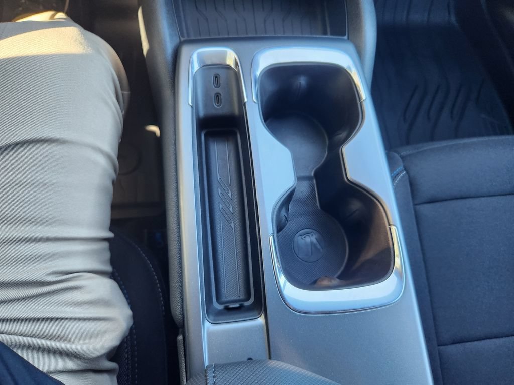 New 2026 Chevrolet Equinox EV LT FWD image 20