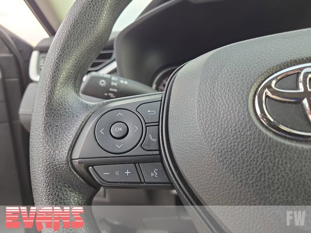Used 2025 Toyota RAV4 XLE AWD/4WD image 15