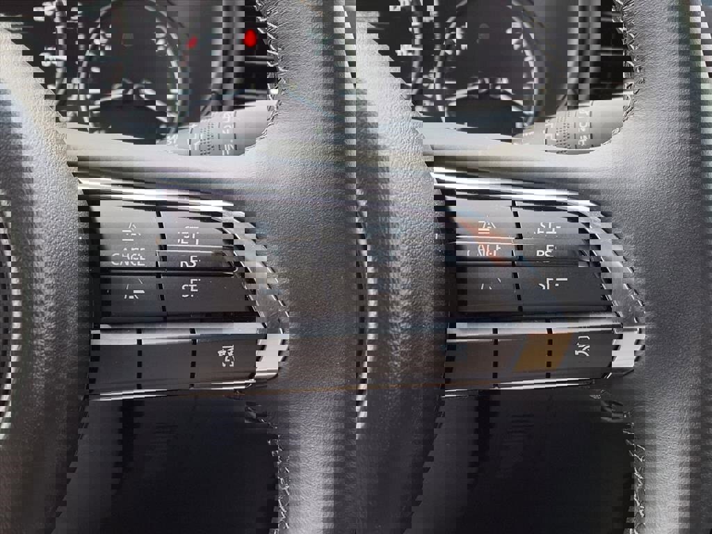 Certified 2025 MAZDA CX-30 AWD 2.5 S w/ Preferred Package image 17