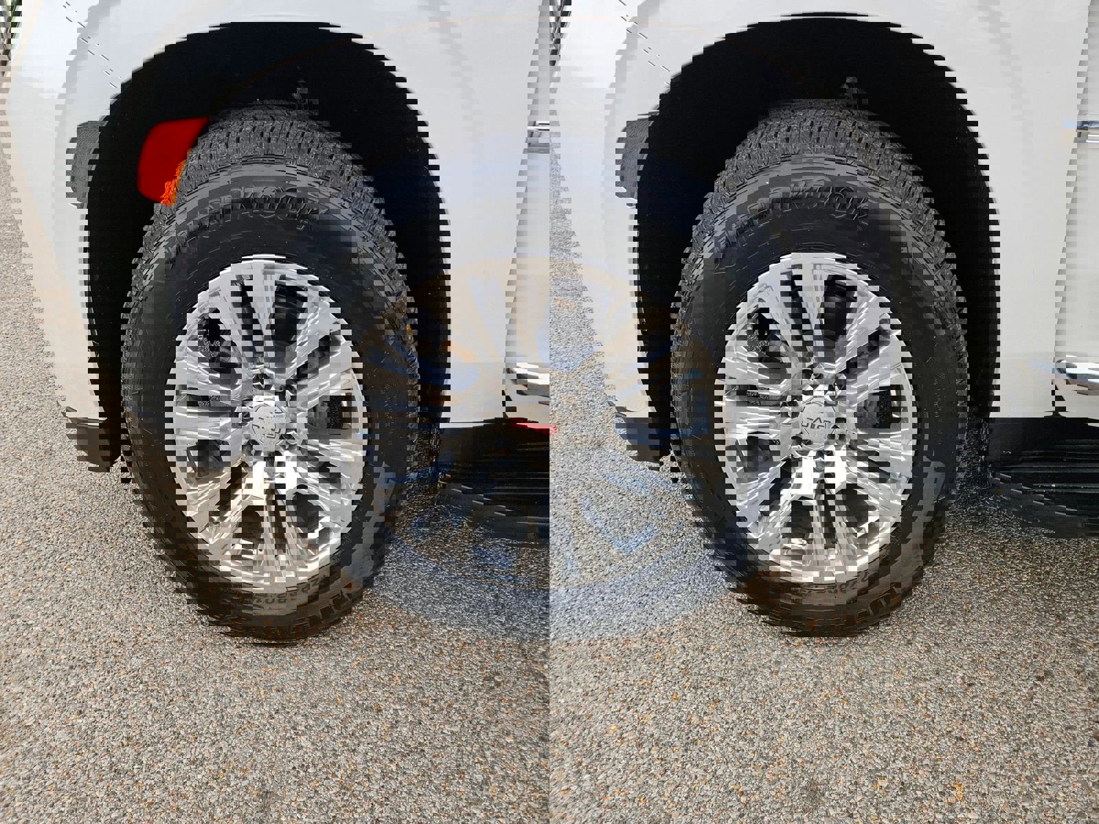 Used 2021 GMC Yukon Denali image 32