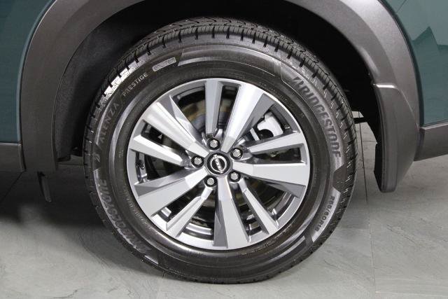 Certified 2024 Nissan Pathfinder SL w/ Cargo Package FWD image 15