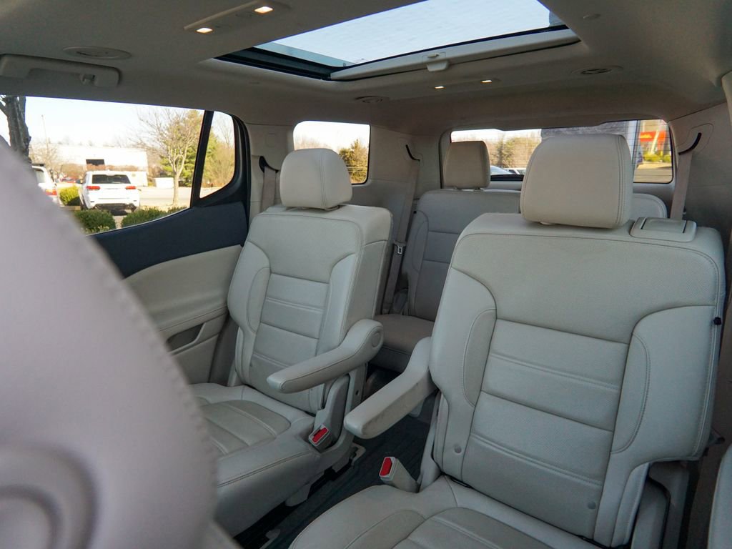 Used 2020 GMC Acadia Denali w/ LPO, Floor Liner Package AWD/4WD image 37