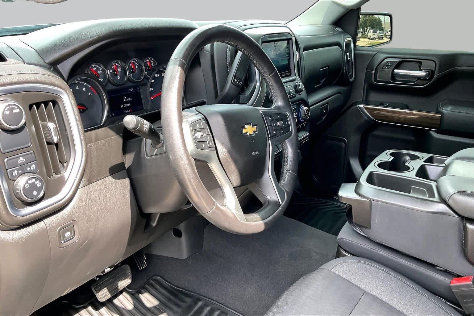 Used 2020 Chevrolet Silverado 1500 LT w/ Texas Edition RWD image 17