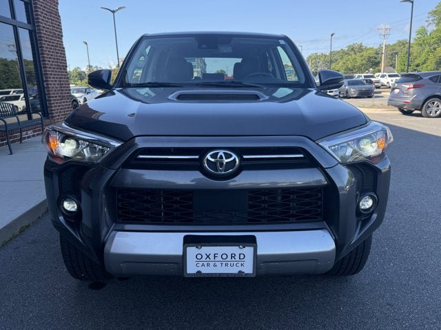 Used 2022 Toyota 4Runner TRD Off-Road Premium AWD/4WD image 9