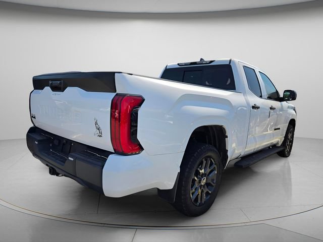 Used 2022 Toyota Tundra SR w/ SR Tow Package AWD/4WD image 5